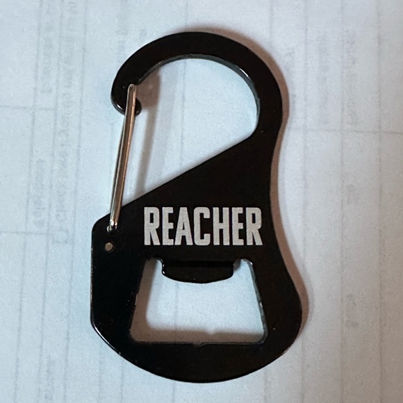 Amazon Reacher Metal Key Chain Carabiner Bottle Opener - Picture 1 of 3